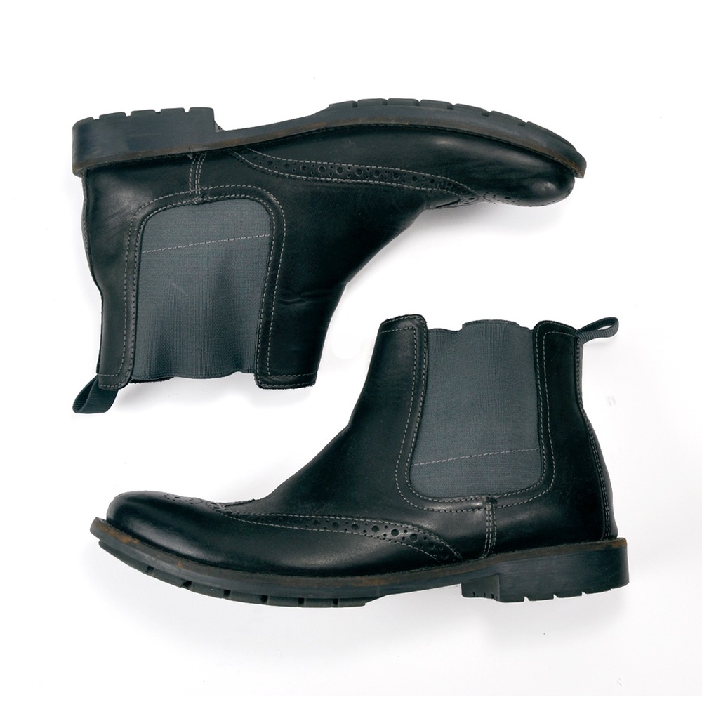 CLARKS Batcombe Wingtip Chelsea Boots -  Pull On